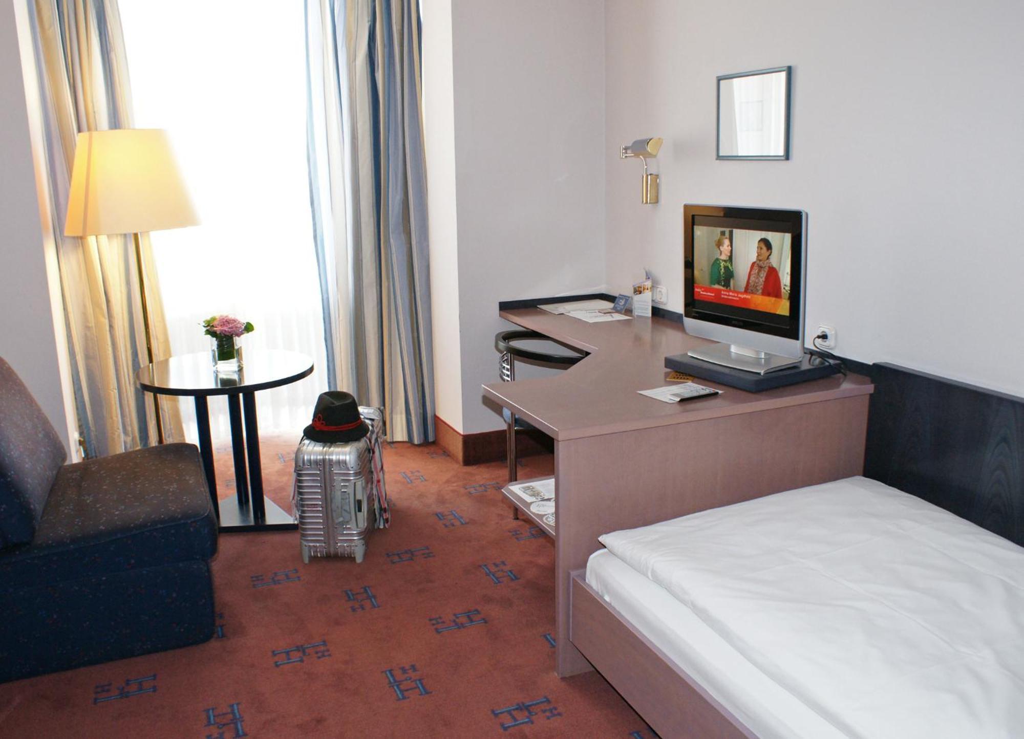 Hotel Garni Lindacher Hof 부르크하우젠 외부 사진