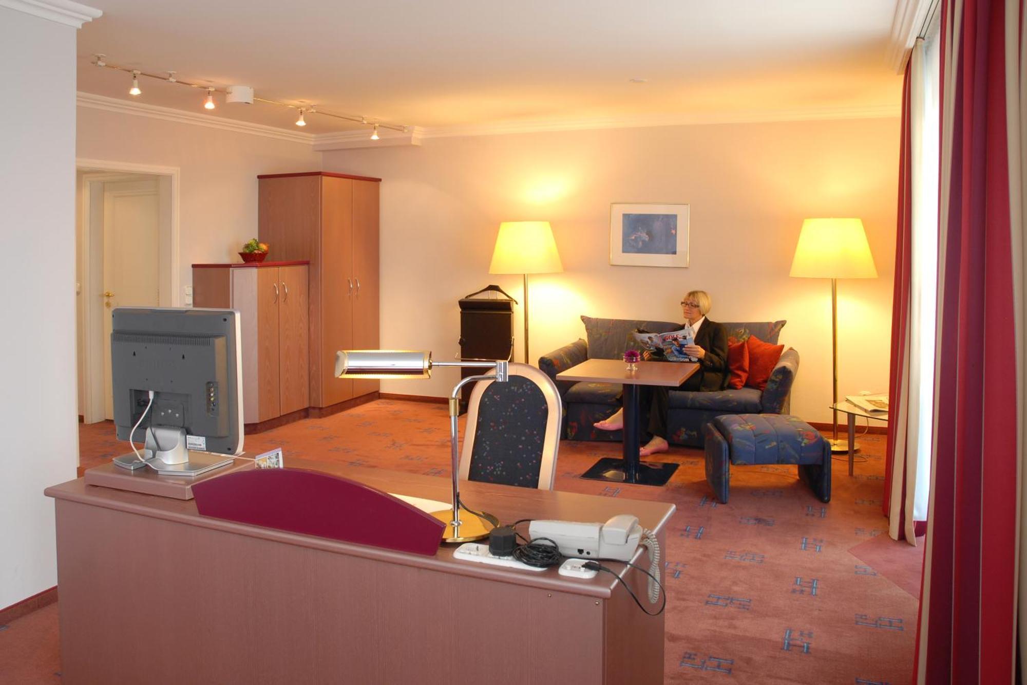 Hotel Garni Lindacher Hof 부르크하우젠 외부 사진